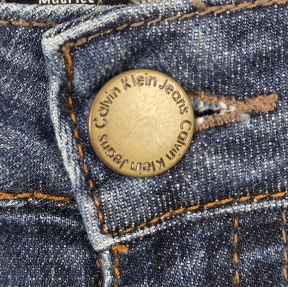 Calvin Klein Women's Low Rise Flare Blue Jeans Size 16 - Picture 5 of 13